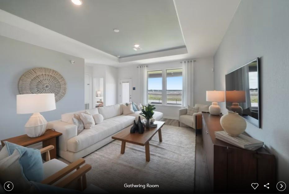 104 Eagle Valley Dr, Elgin, TX 78621