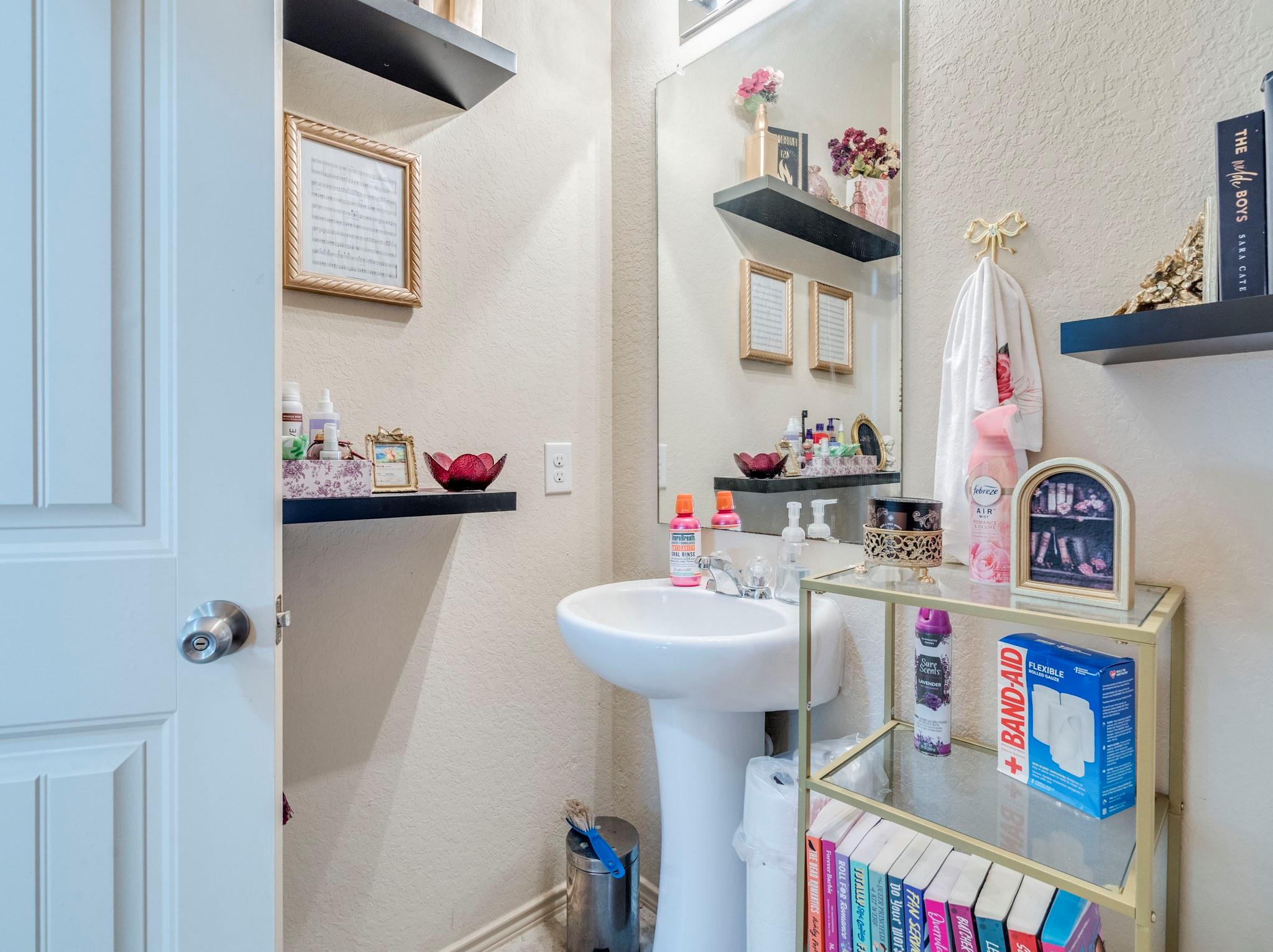 109 Tallow Trl, San Marcos, TX 78666