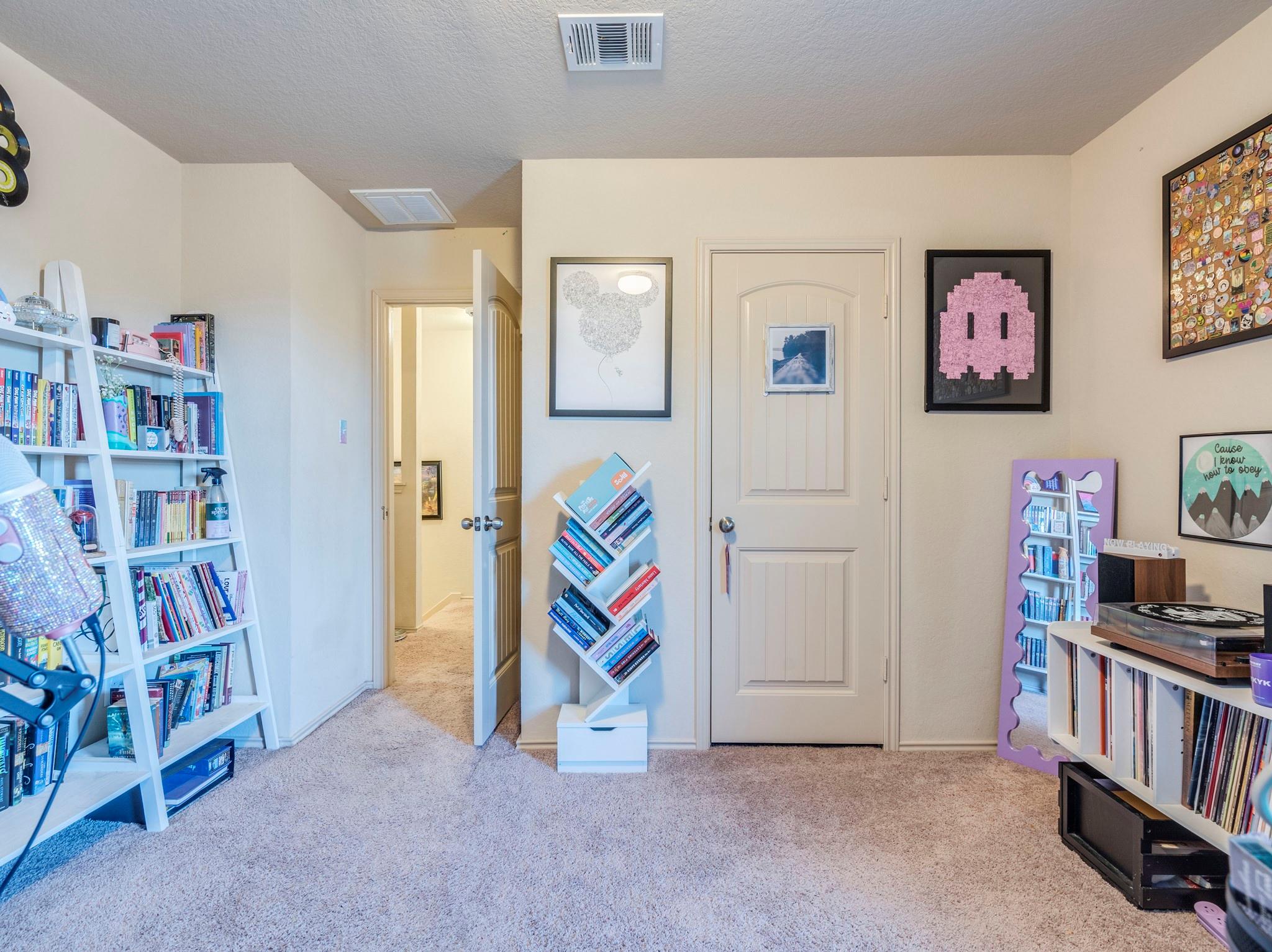 109 Tallow Trl, San Marcos, TX 78666