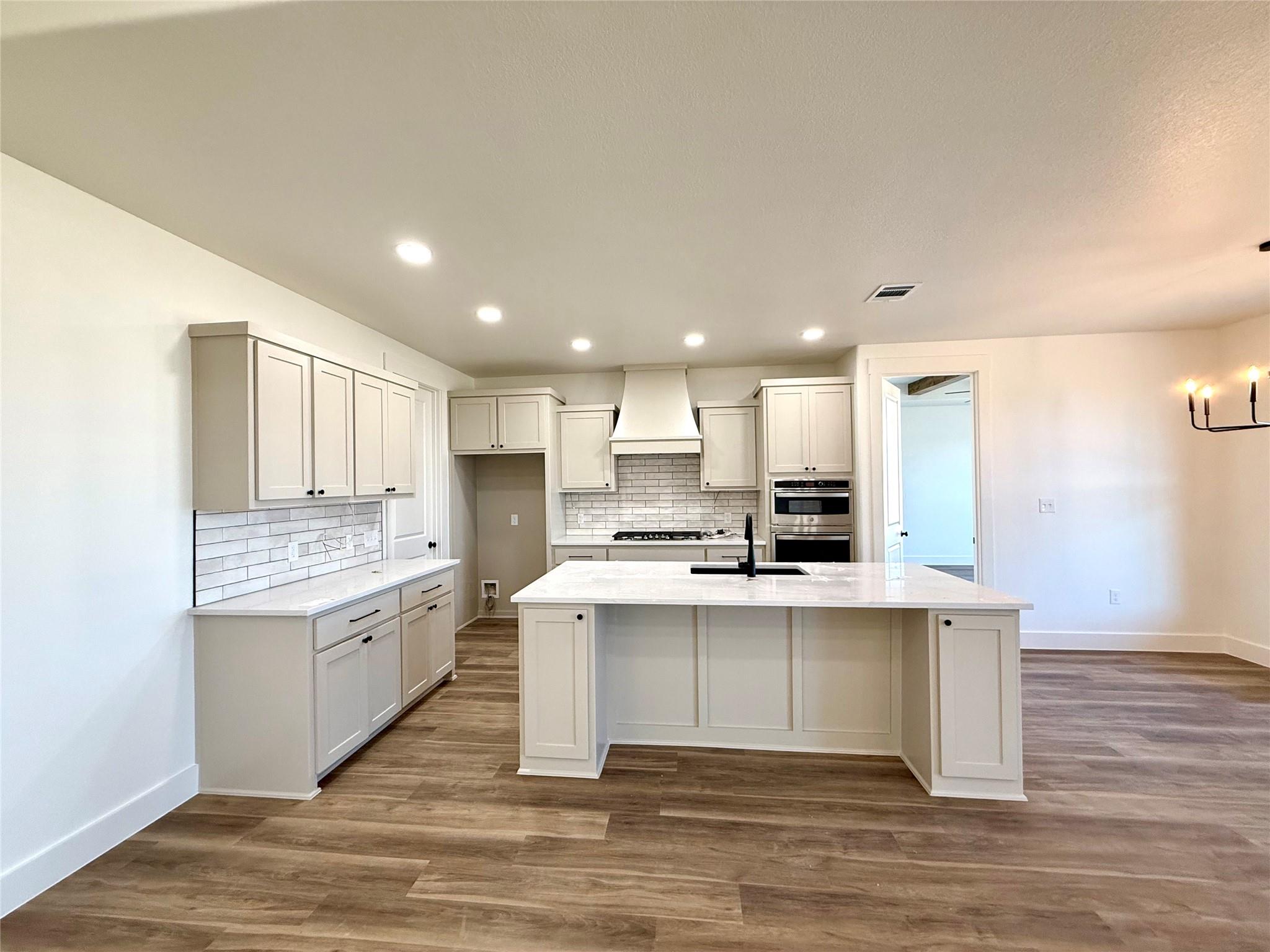 5207 Hollow Ranch Dr, Salado, TX 76571