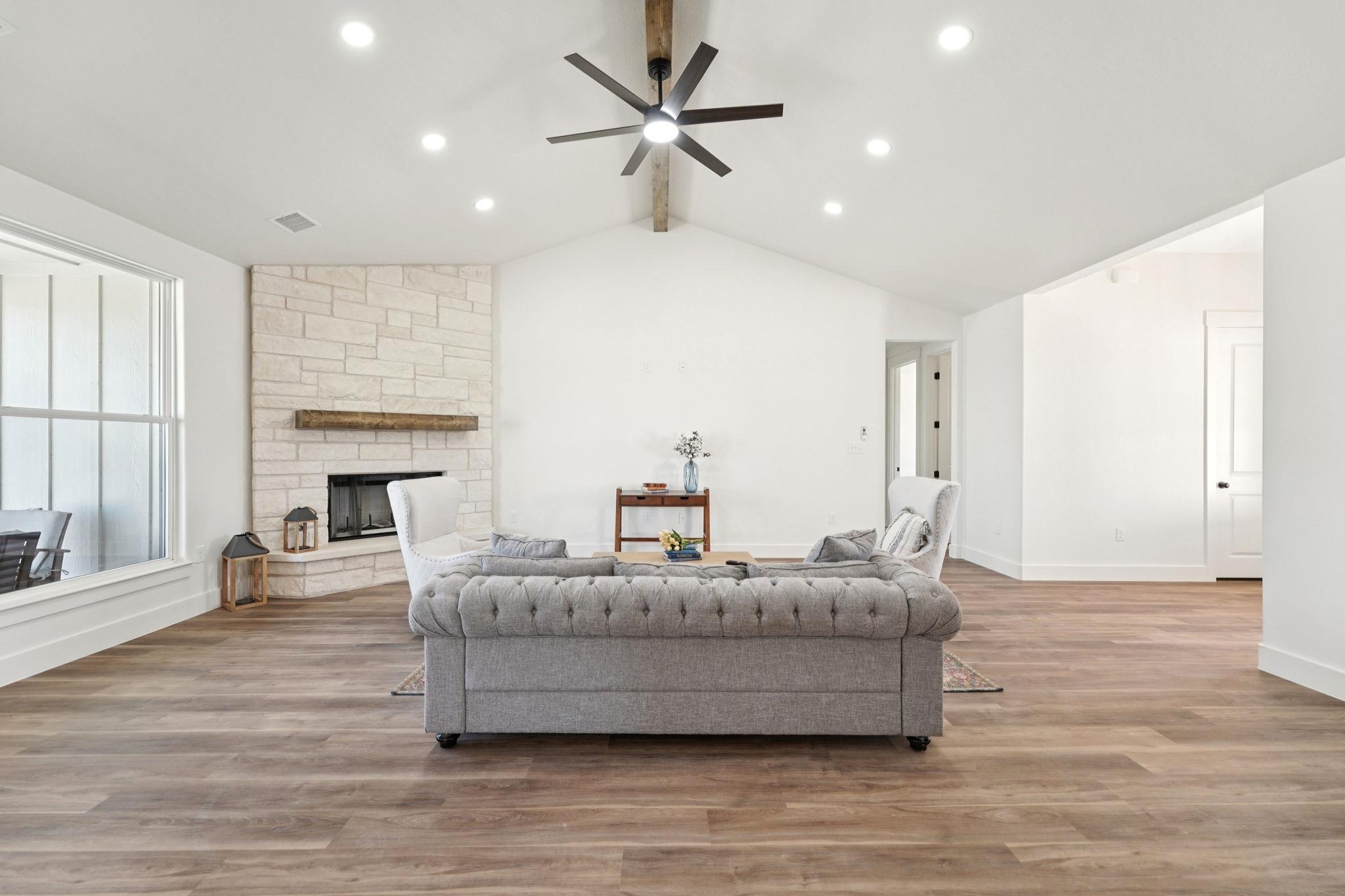 5207 Hollow Ranch Dr, Salado, TX 76571