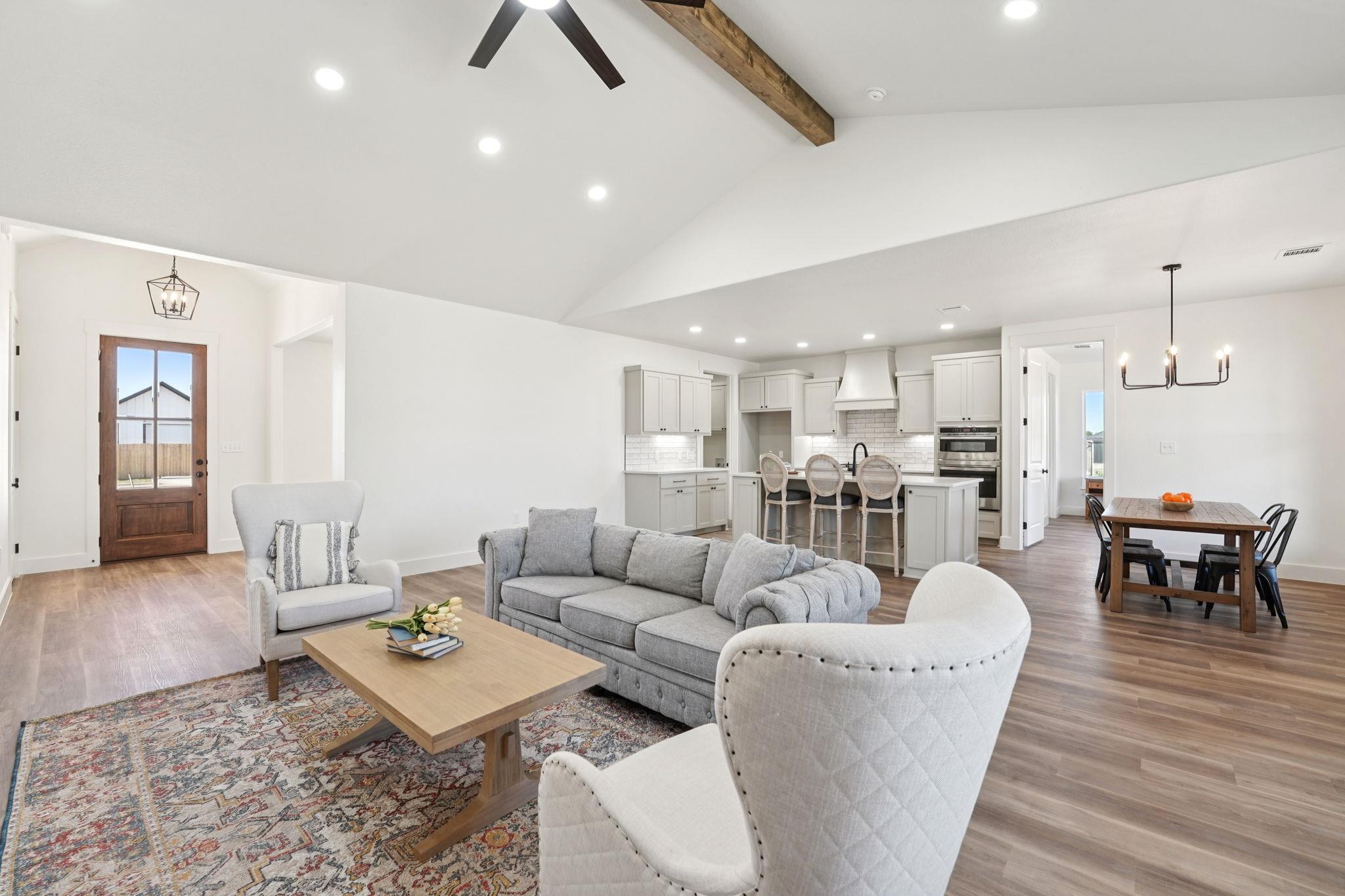 5207 Hollow Ranch Dr, Salado, TX 76571