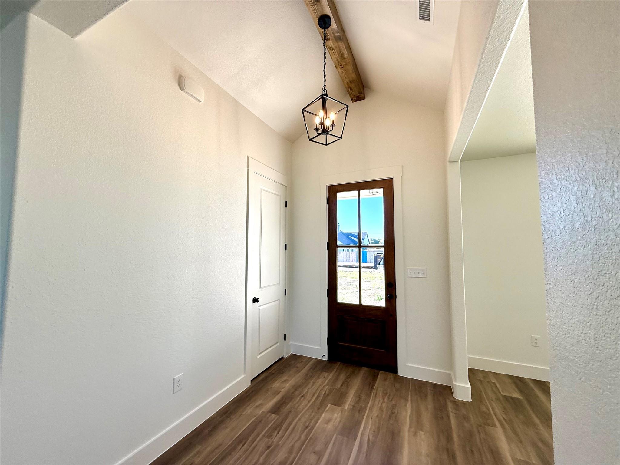 5207 Hollow Ranch Dr, Salado, TX 76571