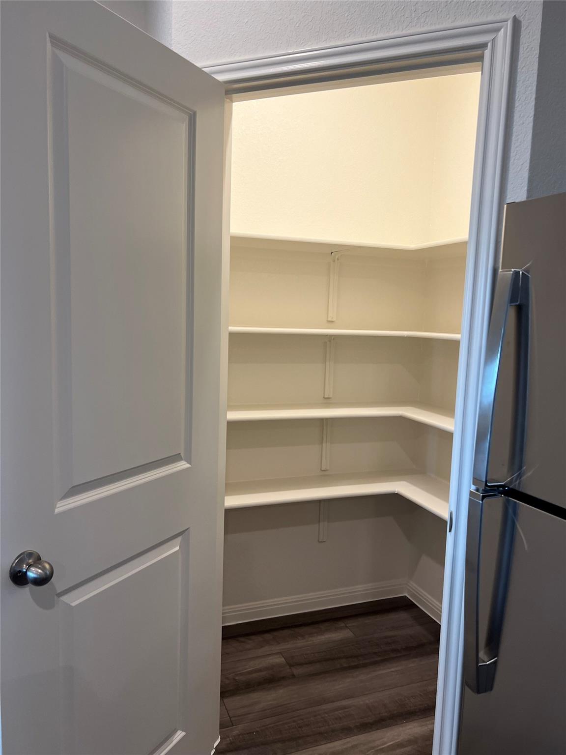 124 Rother Pl, Taylor, TX 76574