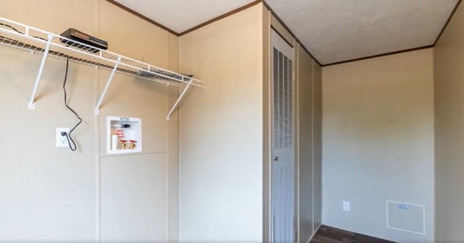 146 Guajolote St, Cedar Creek, TX 78612