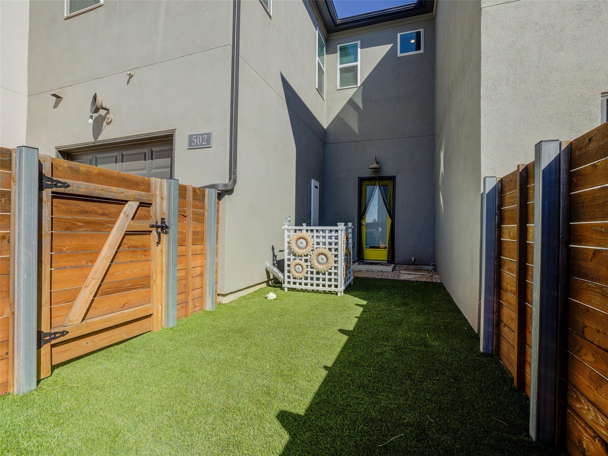 9015 Cattle Baron Path # 502, Austin, TX 78747