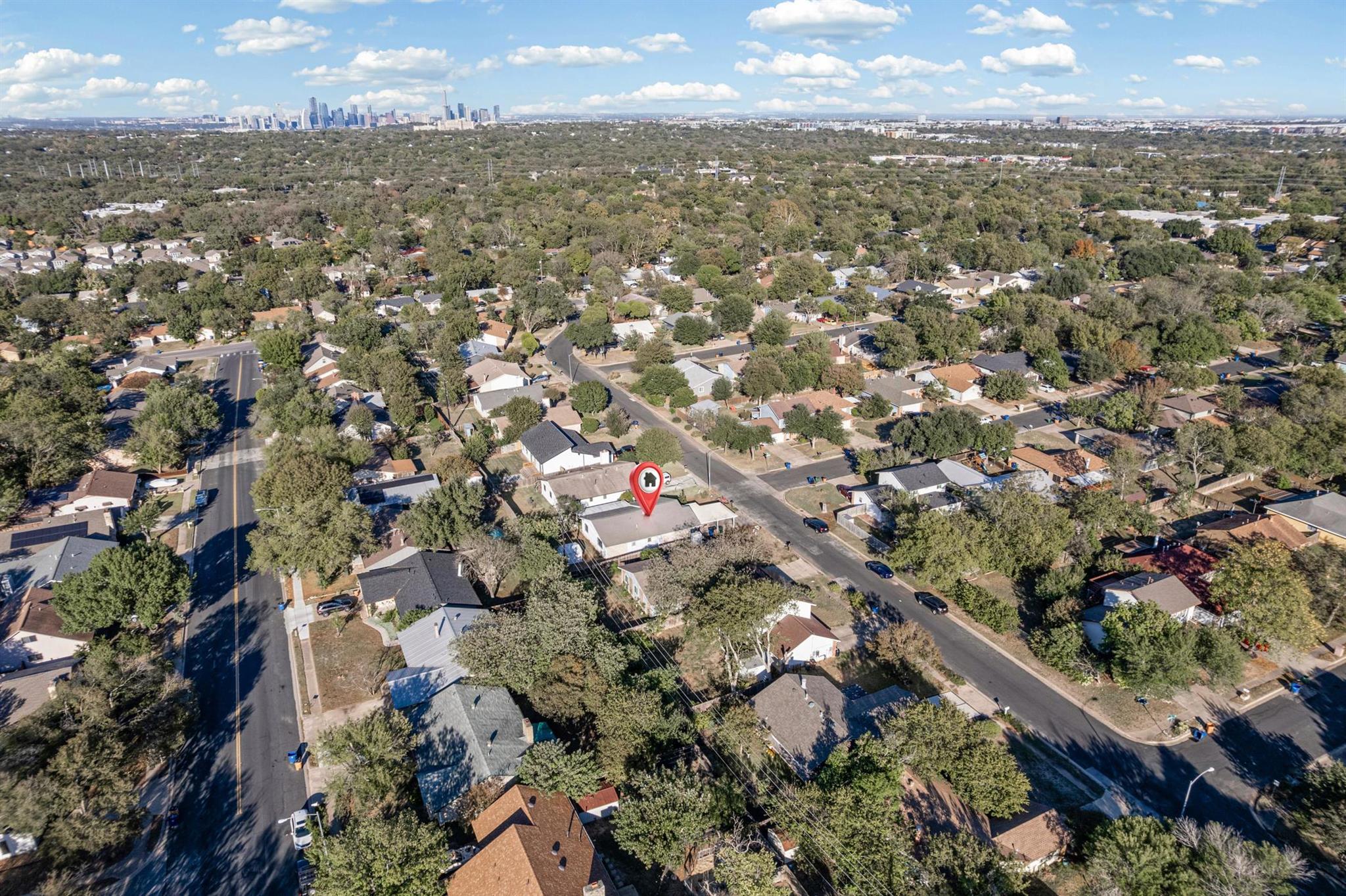 6300 Libyan Dr, Austin, TX 78745