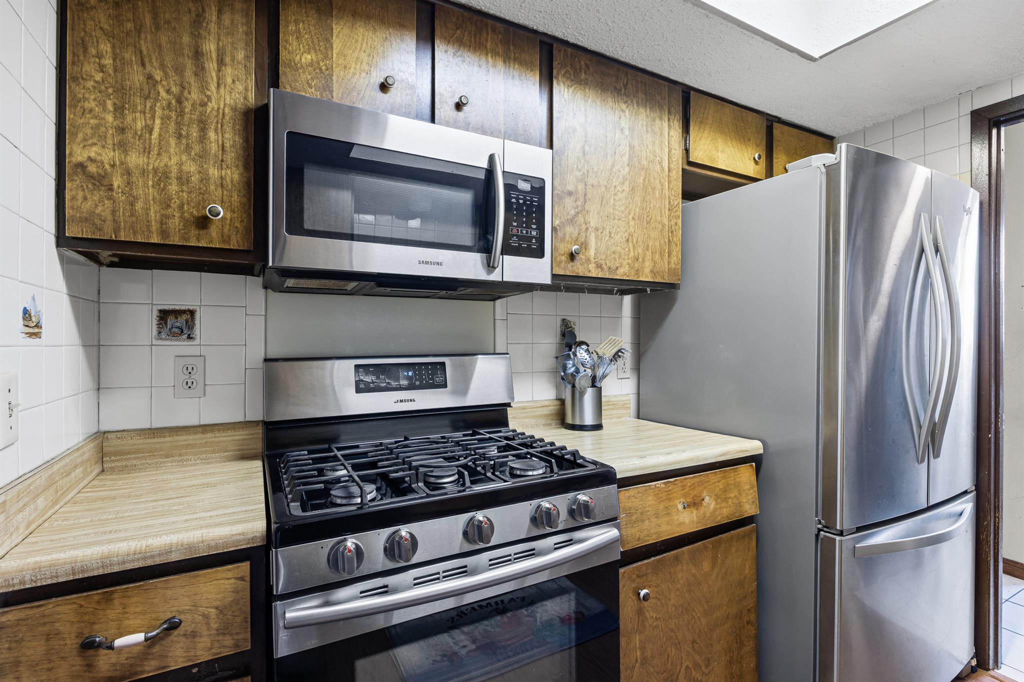 6300 Libyan Dr, Austin, TX 78745