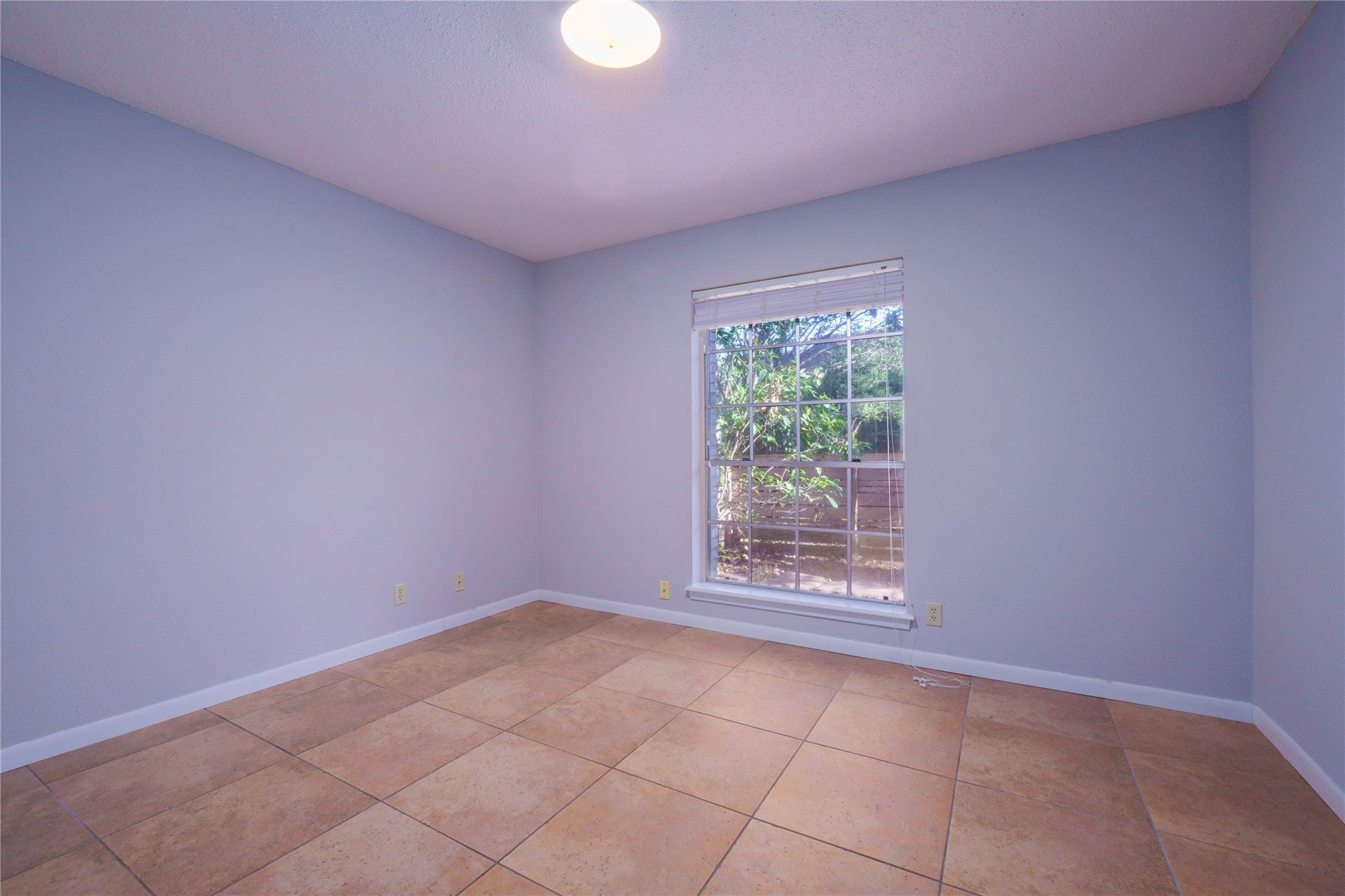 7801 Shoal Creek Blvd # 127, Austin, TX 78757