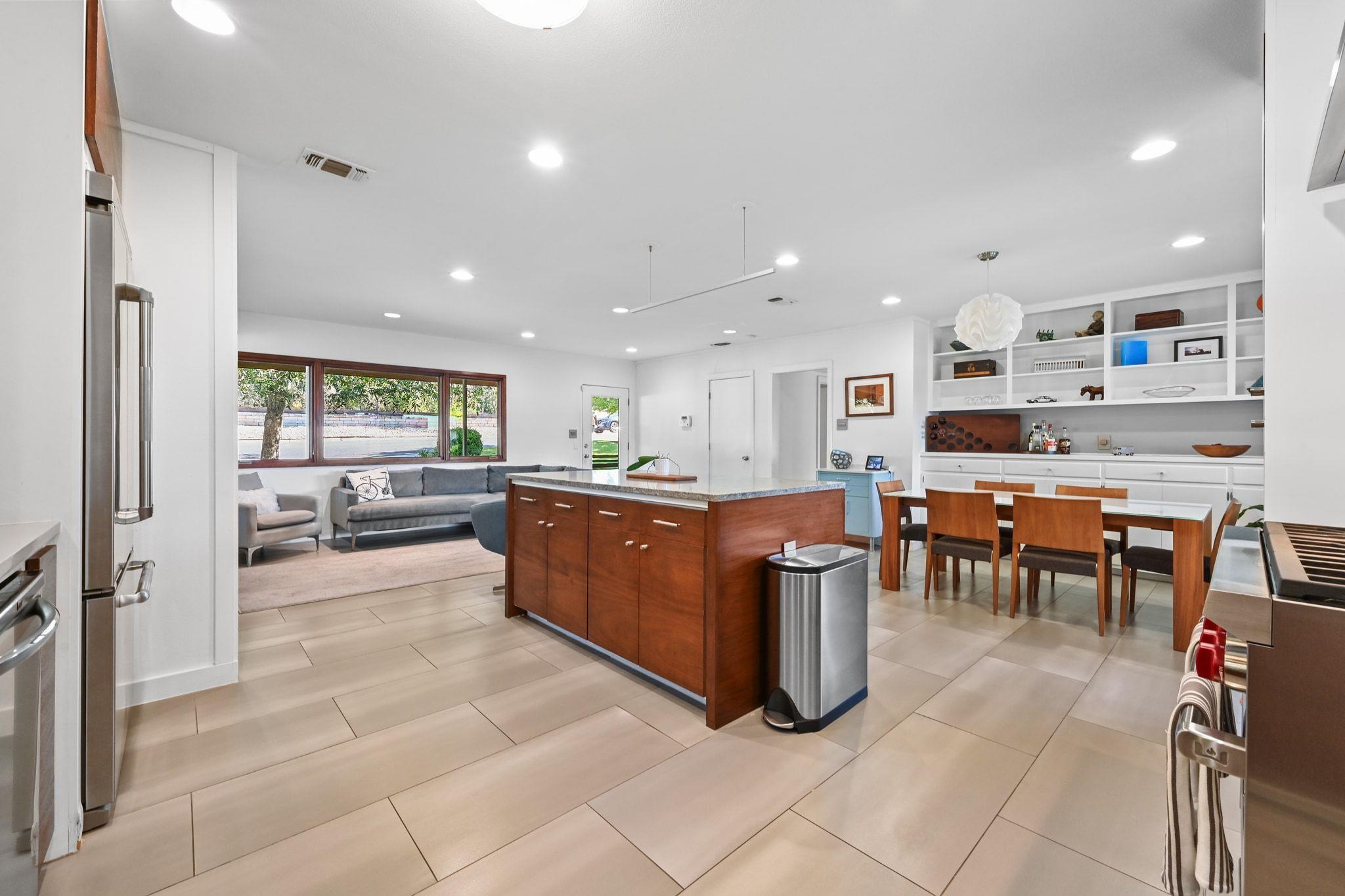 701 Brownlee Cir, Austin, TX 78703