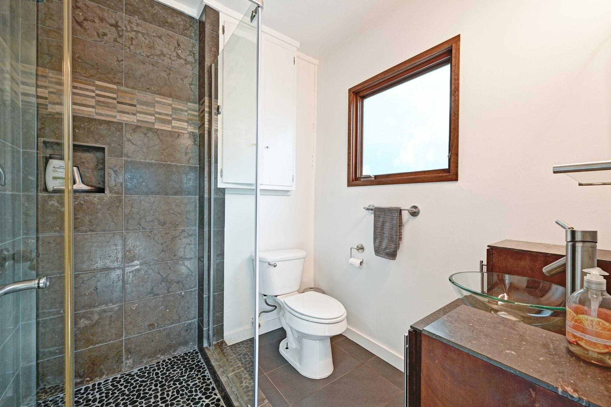 701 Brownlee Cir, Austin, TX 78703