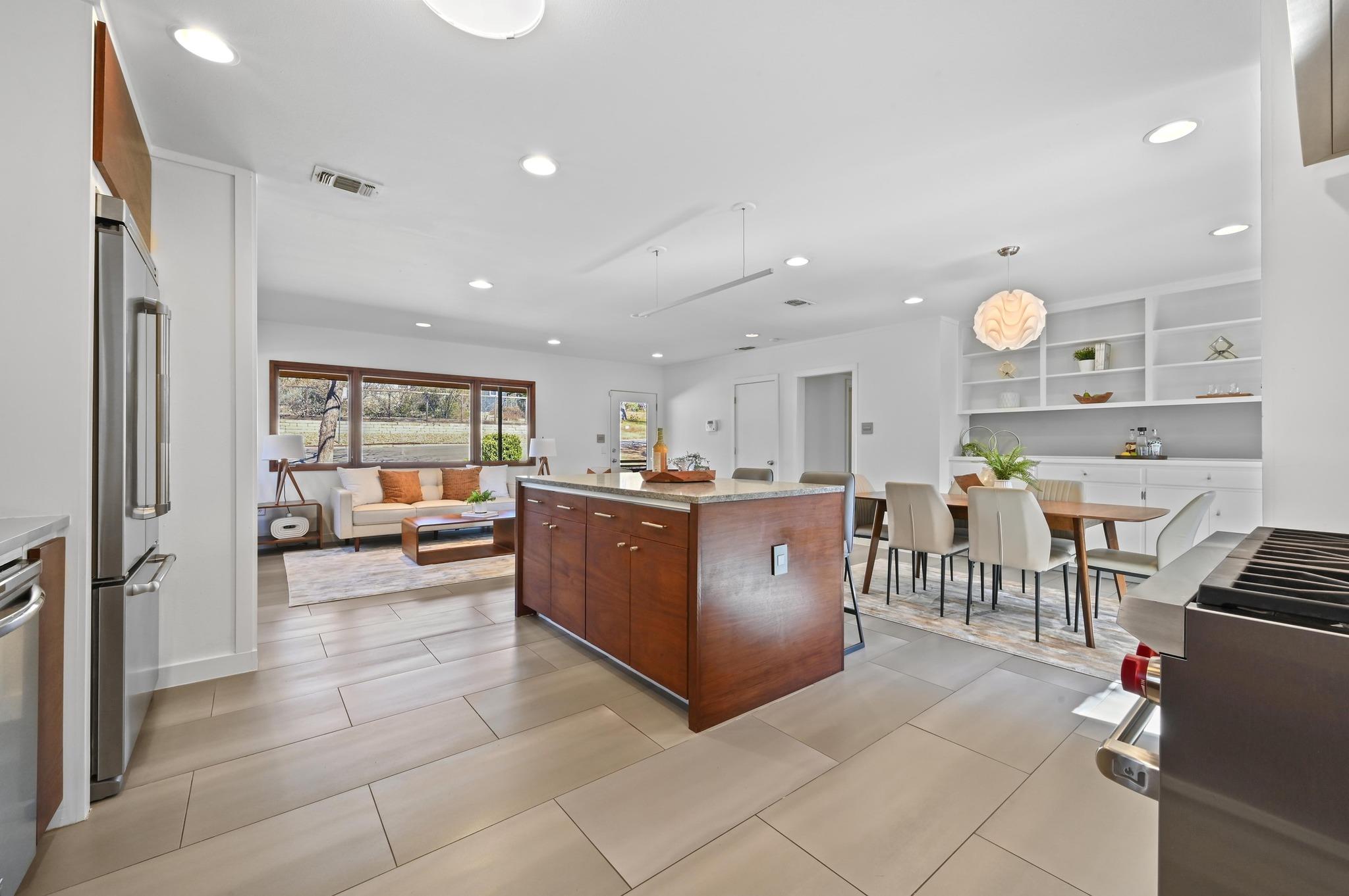 701 Brownlee Cir, Austin, TX 78703