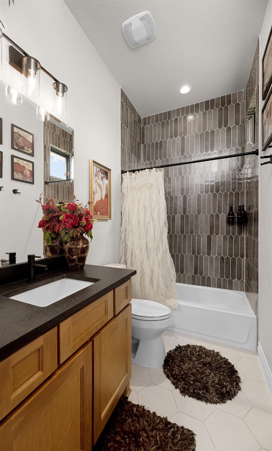 505 John Price St, Blanco, TX 78606