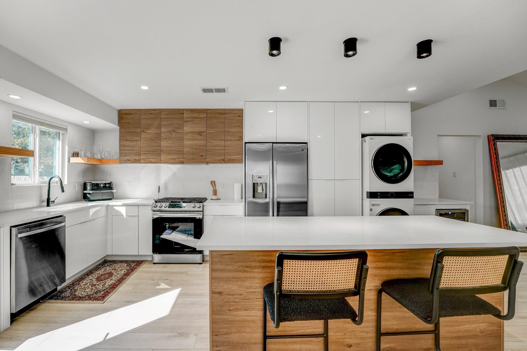 3217 Oak Aly, Austin, TX 78745