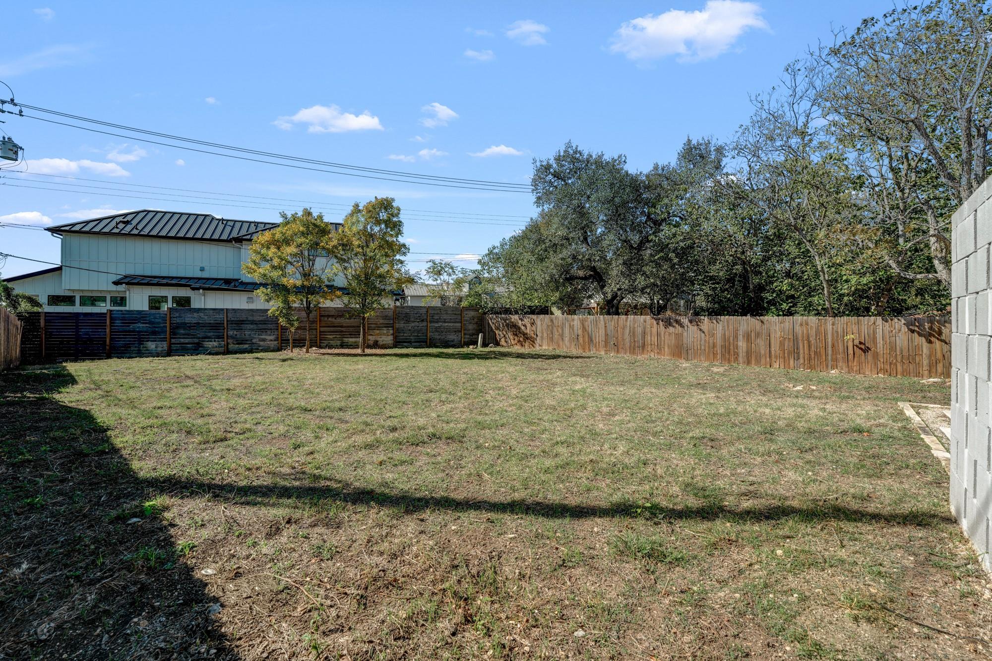 3217 Oak Aly, Austin, TX 78745