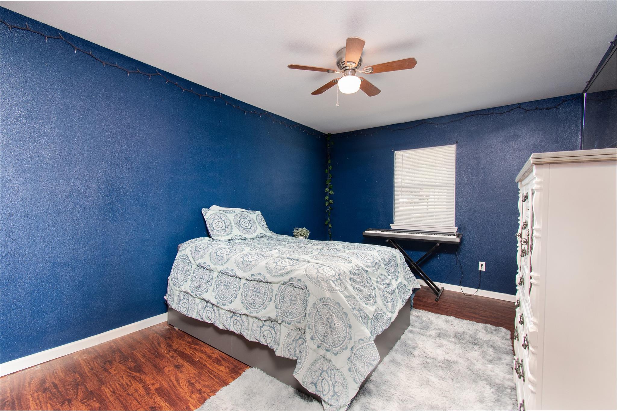 196 Oak Park One, Rockdale, TX 76567