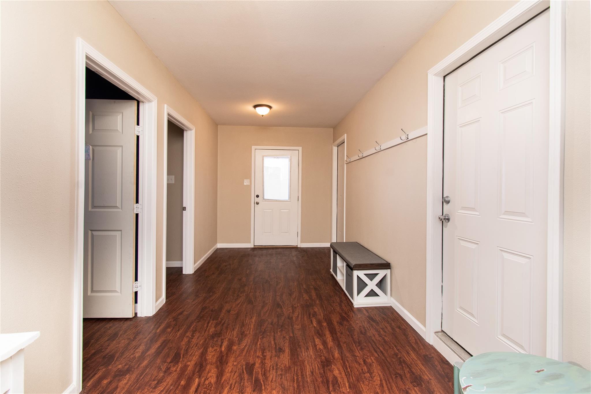 196 Oak Park One, Rockdale, TX 76567