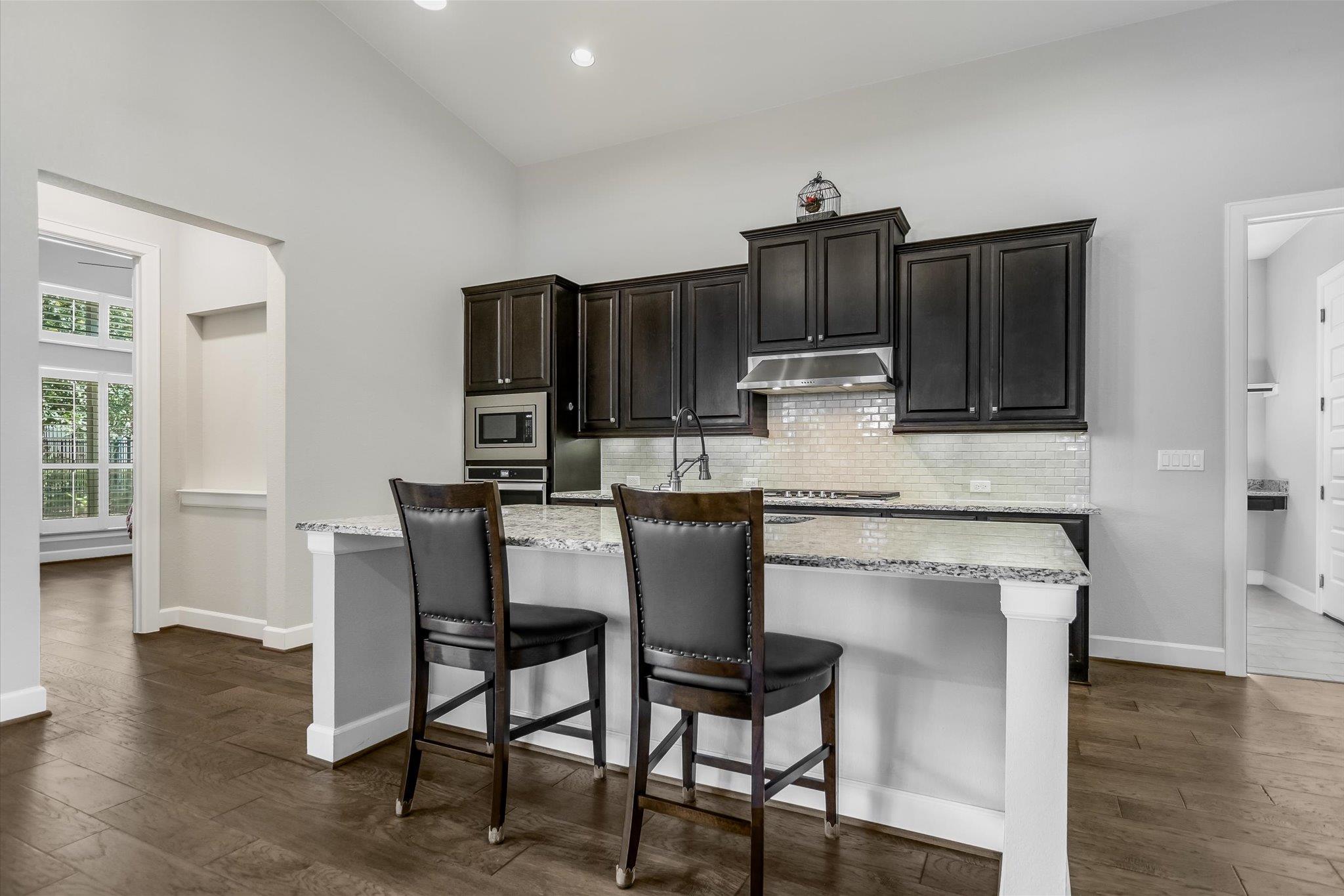 804 Dancing Oak Ln, San Marcos, TX 78666