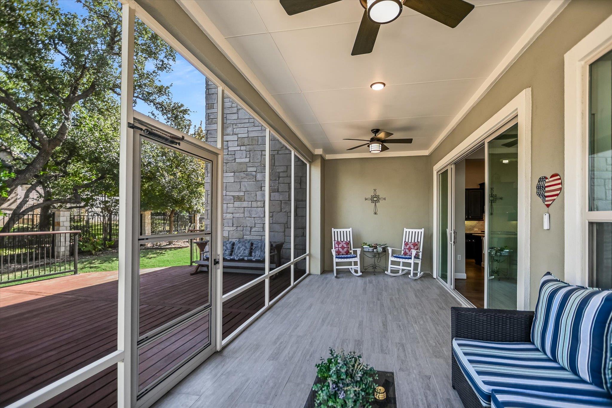 804 Dancing Oak Ln, San Marcos, TX 78666