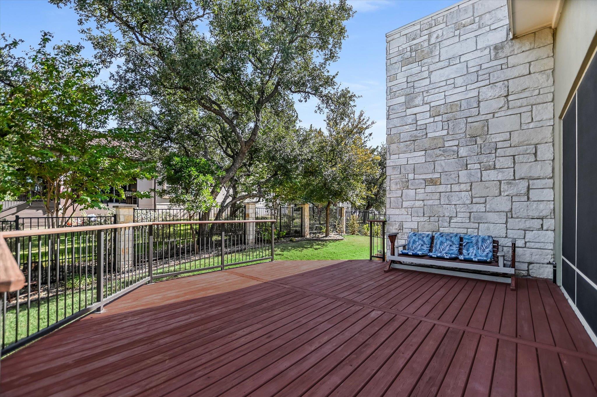 804 Dancing Oak Ln, San Marcos, TX 78666