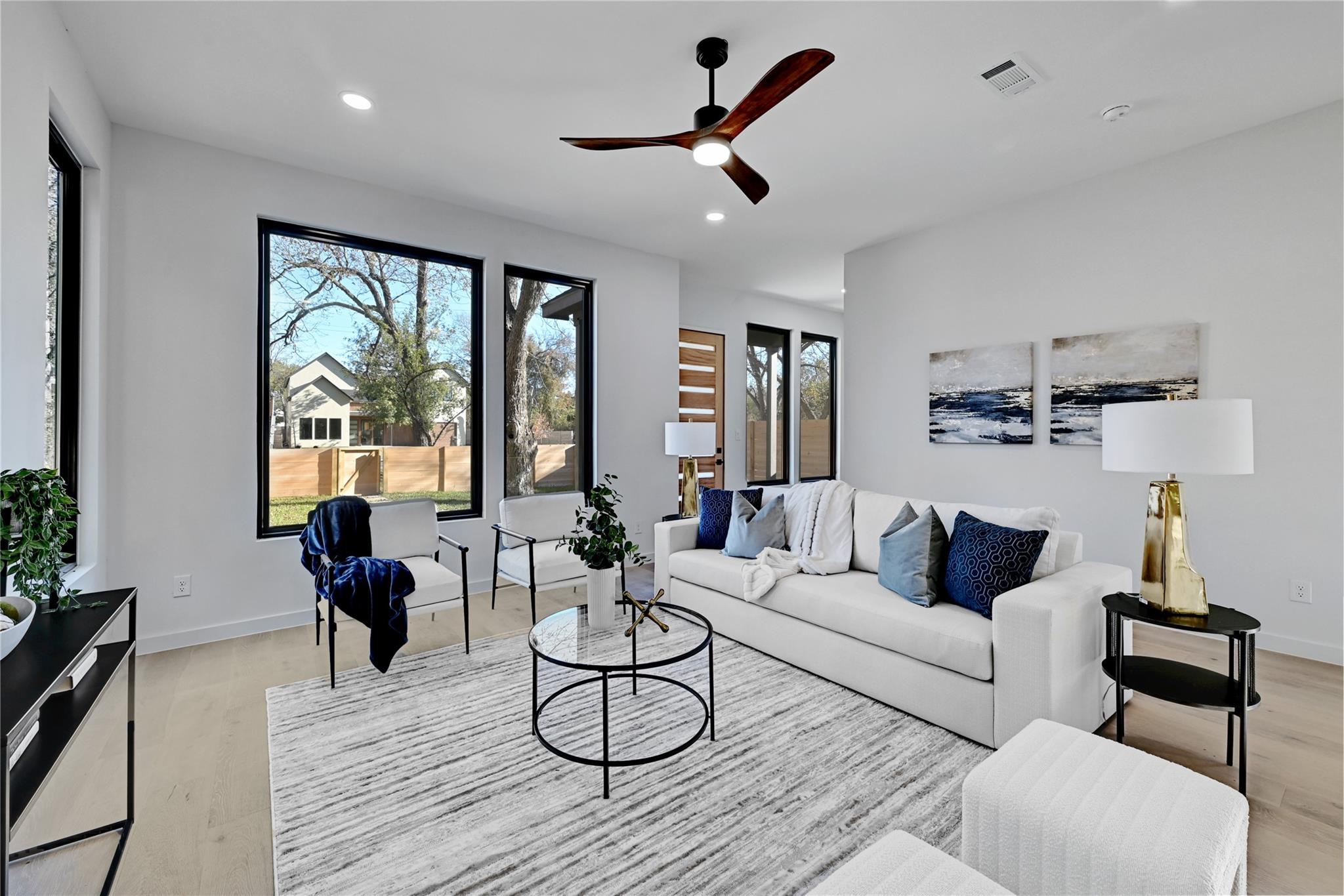 903 Redd St # 1, Austin, TX 78745