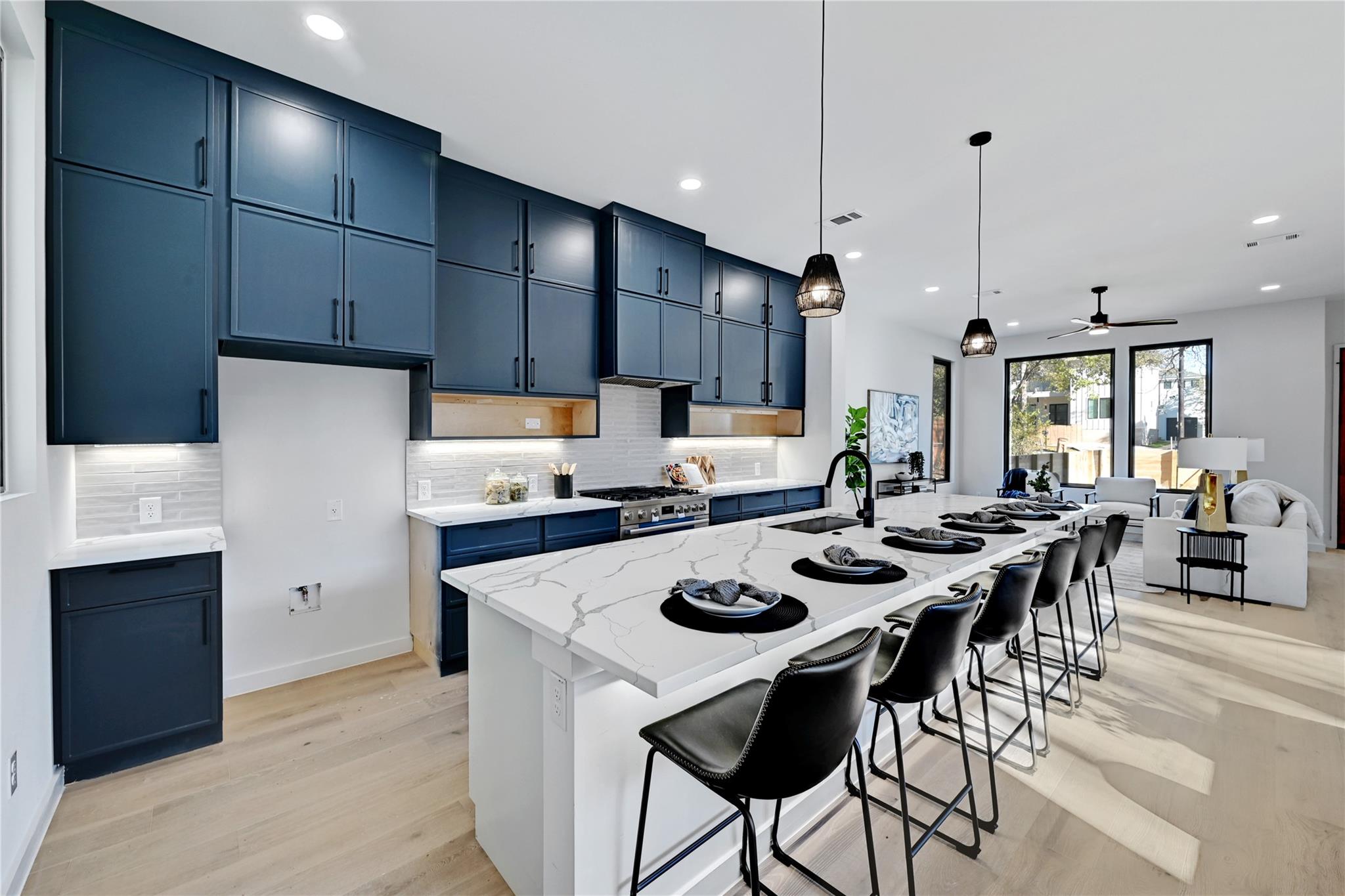 903 Redd St # 1, Austin, TX 78745