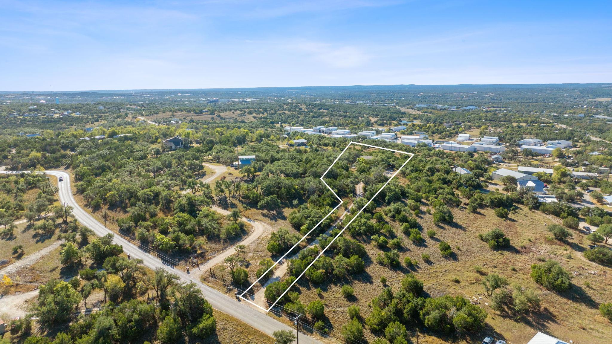 220 Harmon Hills Rd, Dripping Springs, TX 78620