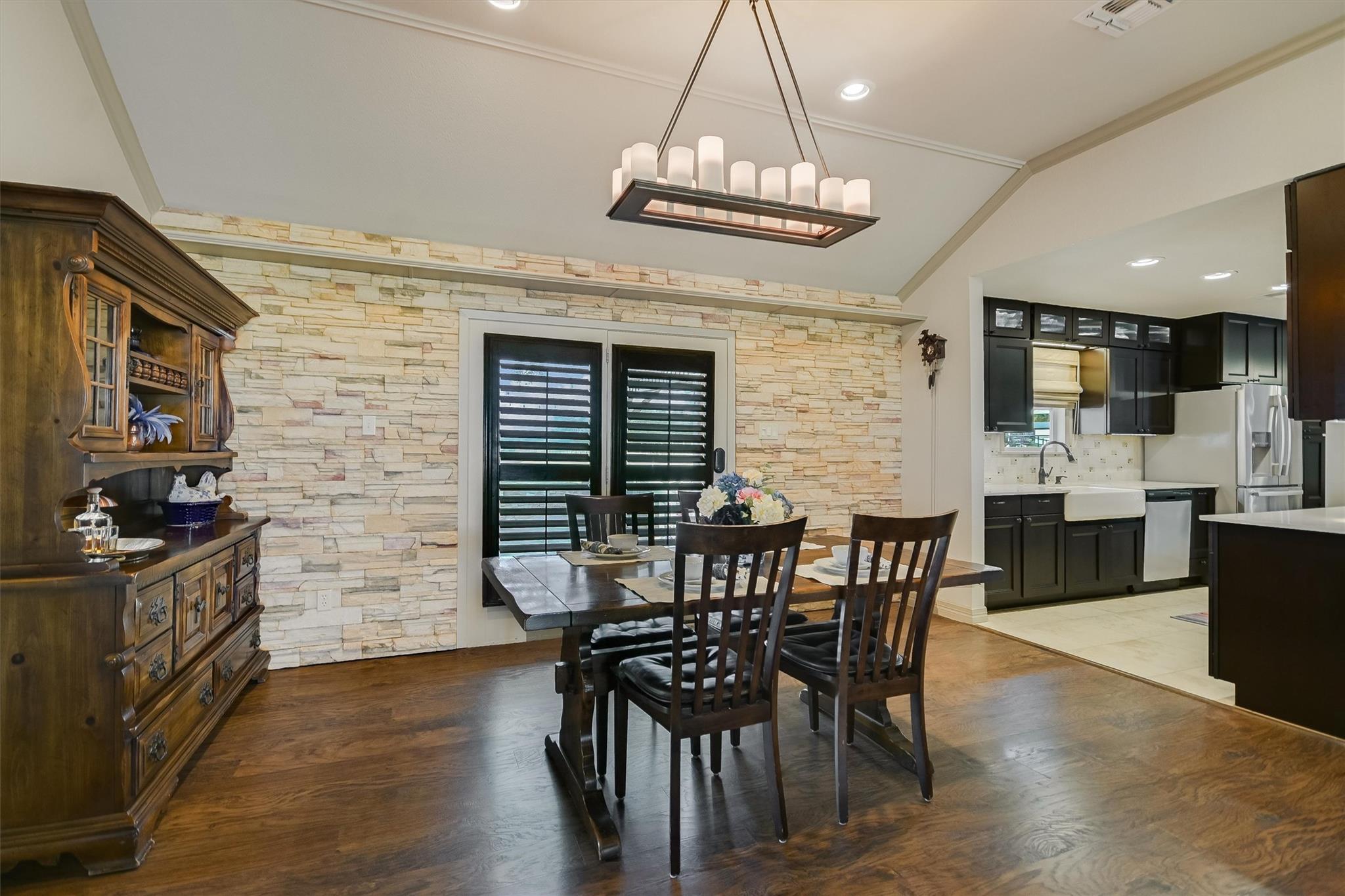 1700 Plum Ln, Brenham, TX 77833