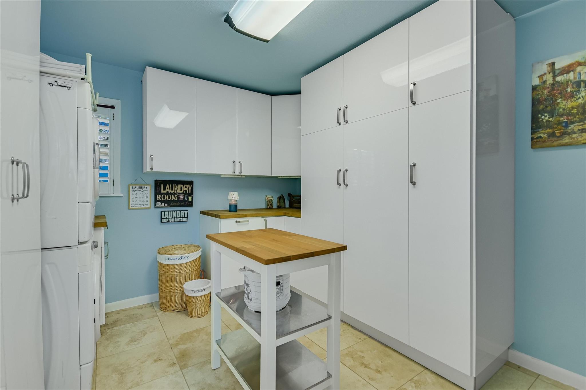 1700 Plum Ln, Brenham, TX 77833