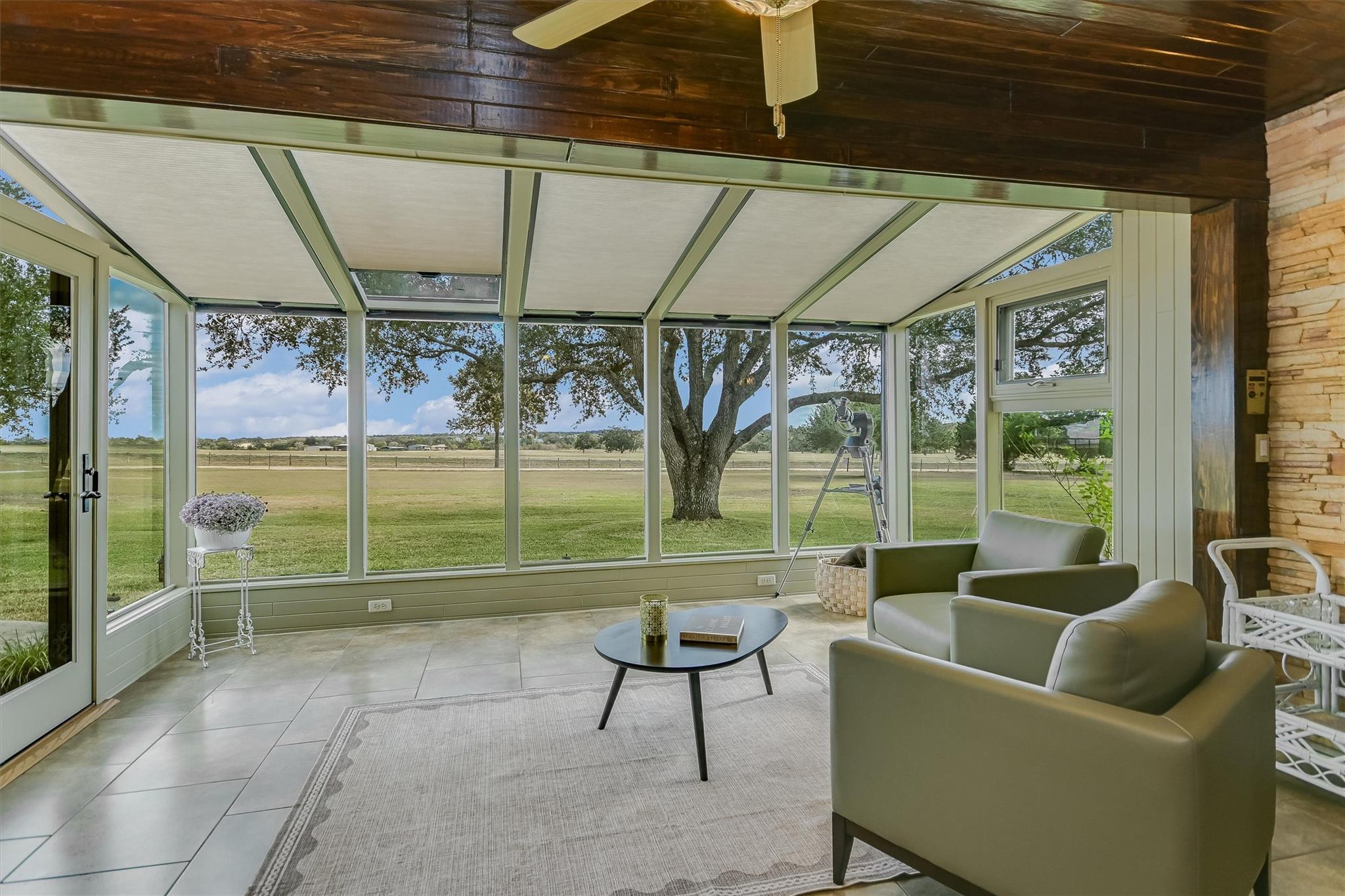 1700 Plum Ln, Brenham, TX 77833