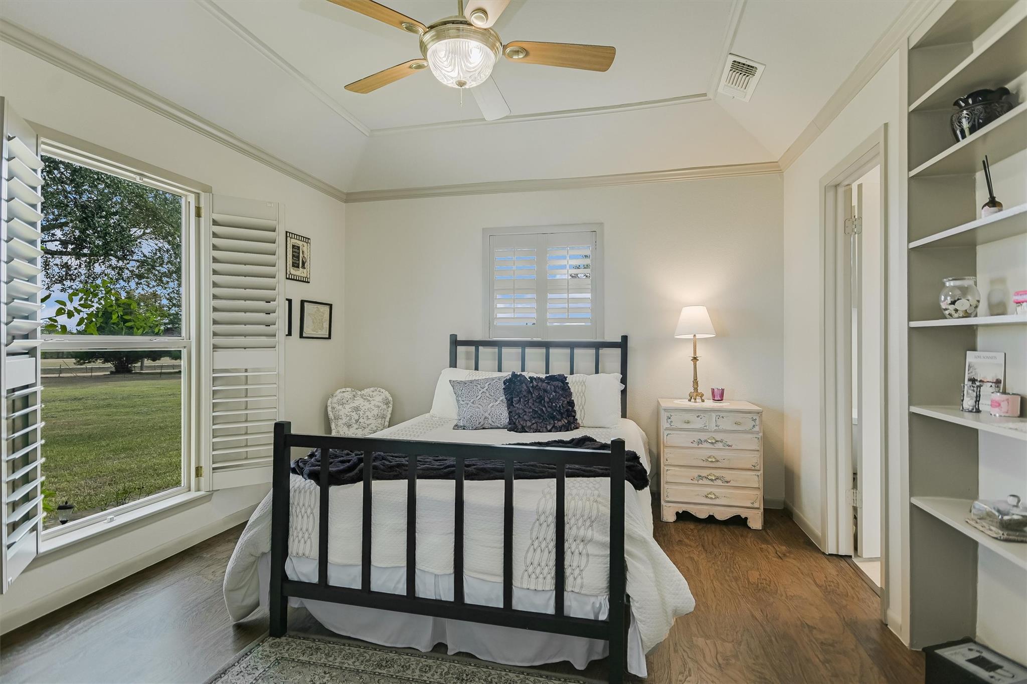 1700 Plum Ln, Brenham, TX 77833