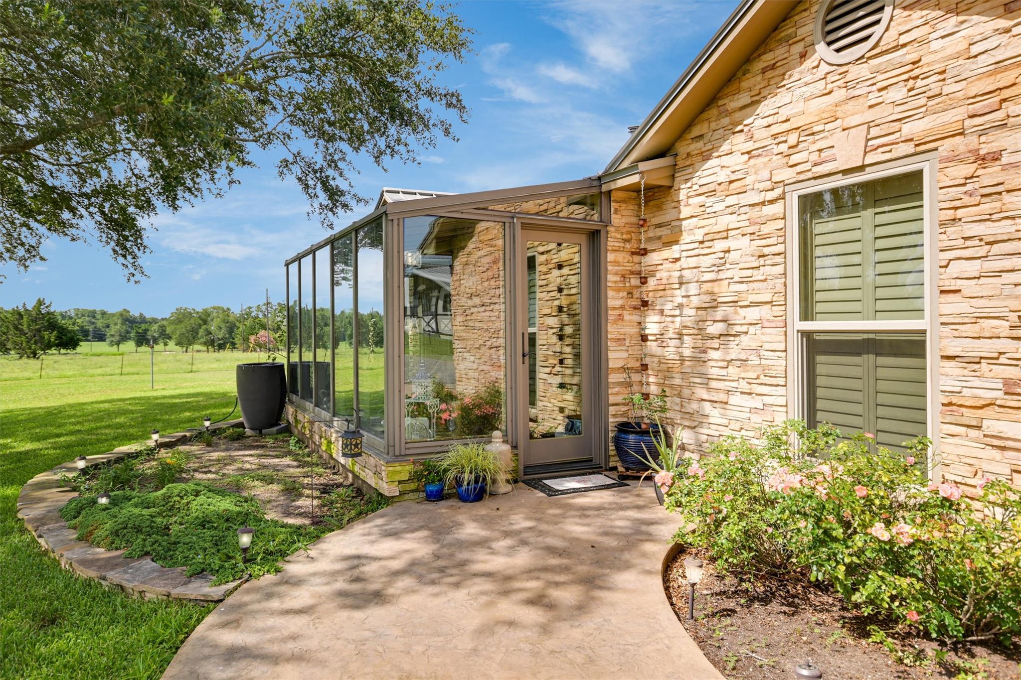 1700 Plum Ln, Brenham, TX 77833