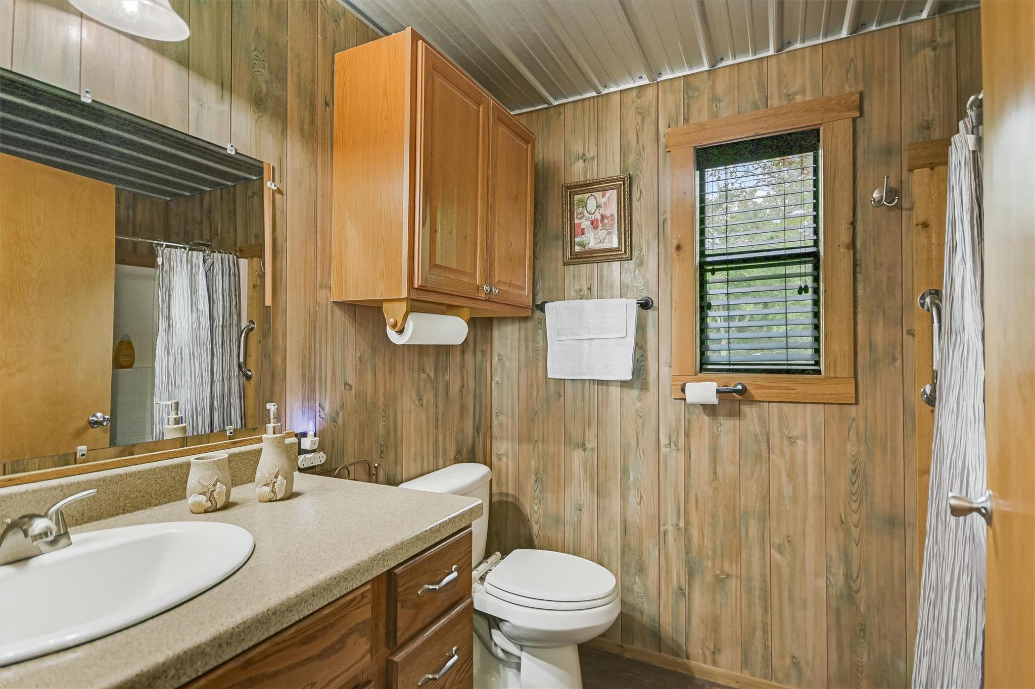 1700 Plum Ln, Brenham, TX 77833