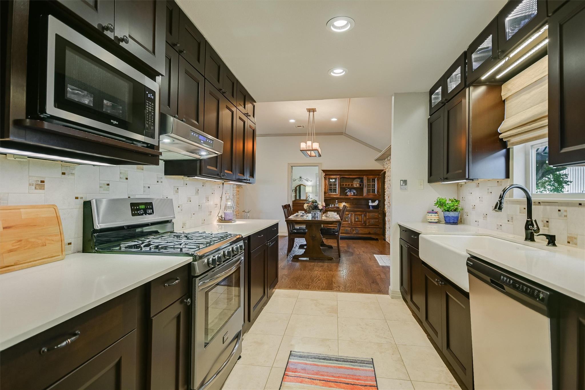 1700 Plum Ln, Brenham, TX 77833