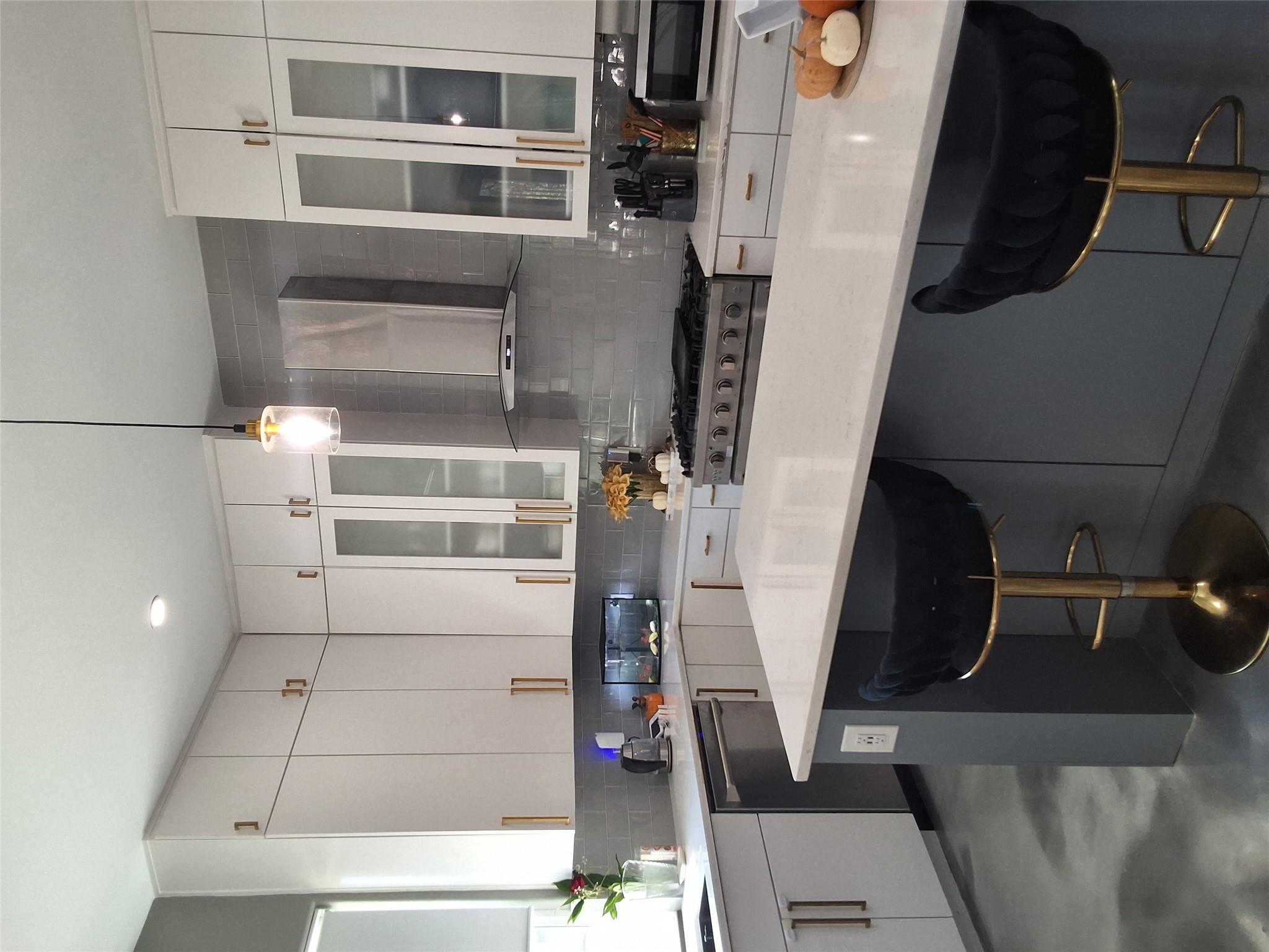 724 Ramsey Ave, Rockdale, TX 76567