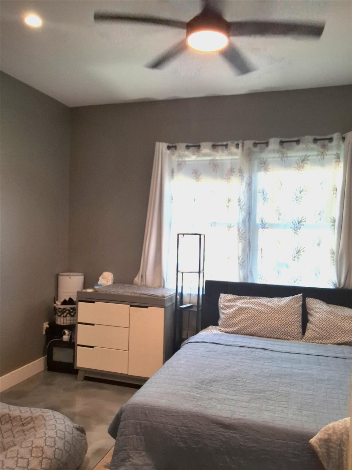 724 Ramsey Ave, Rockdale, TX 76567