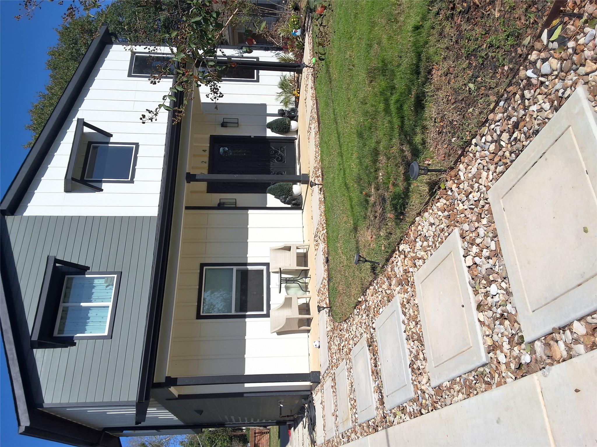 724 Ramsey Ave, Rockdale, TX 76567