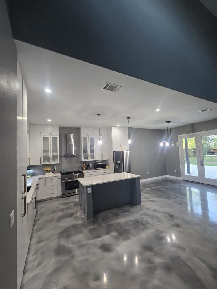 724 Ramsey Ave, Rockdale, TX 76567