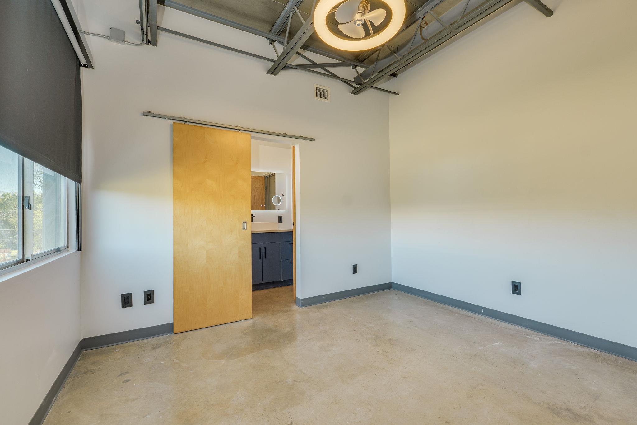 4801 S Congress Ave # S3, Austin, TX 78745