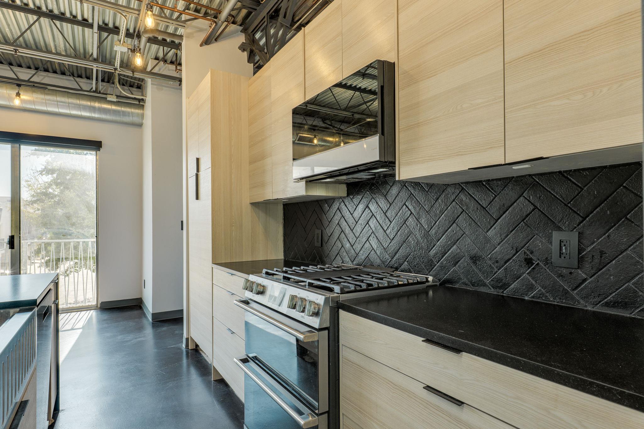 4801 S Congress Ave # S3, Austin, TX 78745