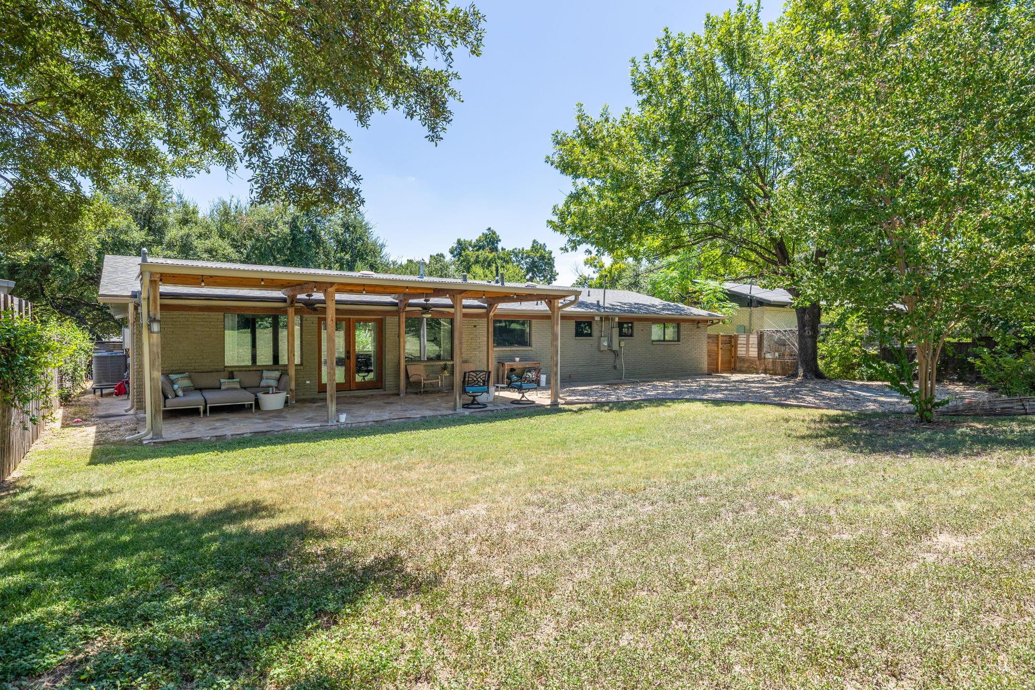 2212 East Side Dr, Austin, TX 78704