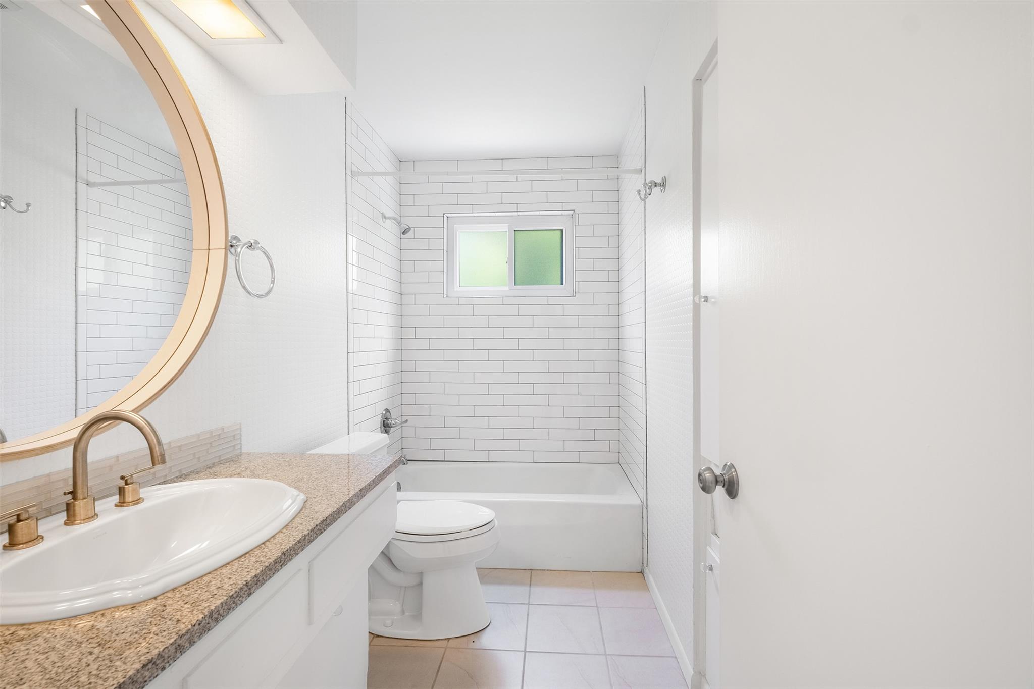 8600 Clarewood Cir, Austin, TX 78758