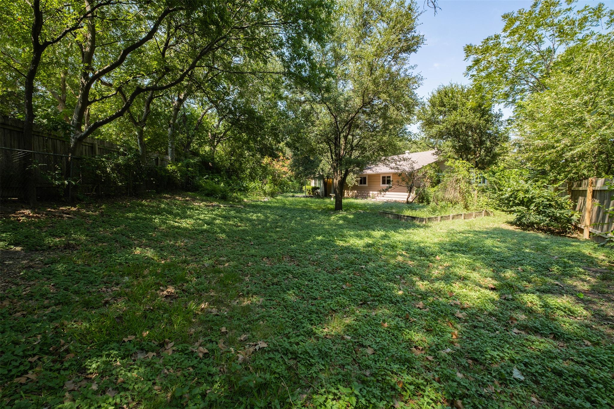 8600 Clarewood Cir, Austin, TX 78758