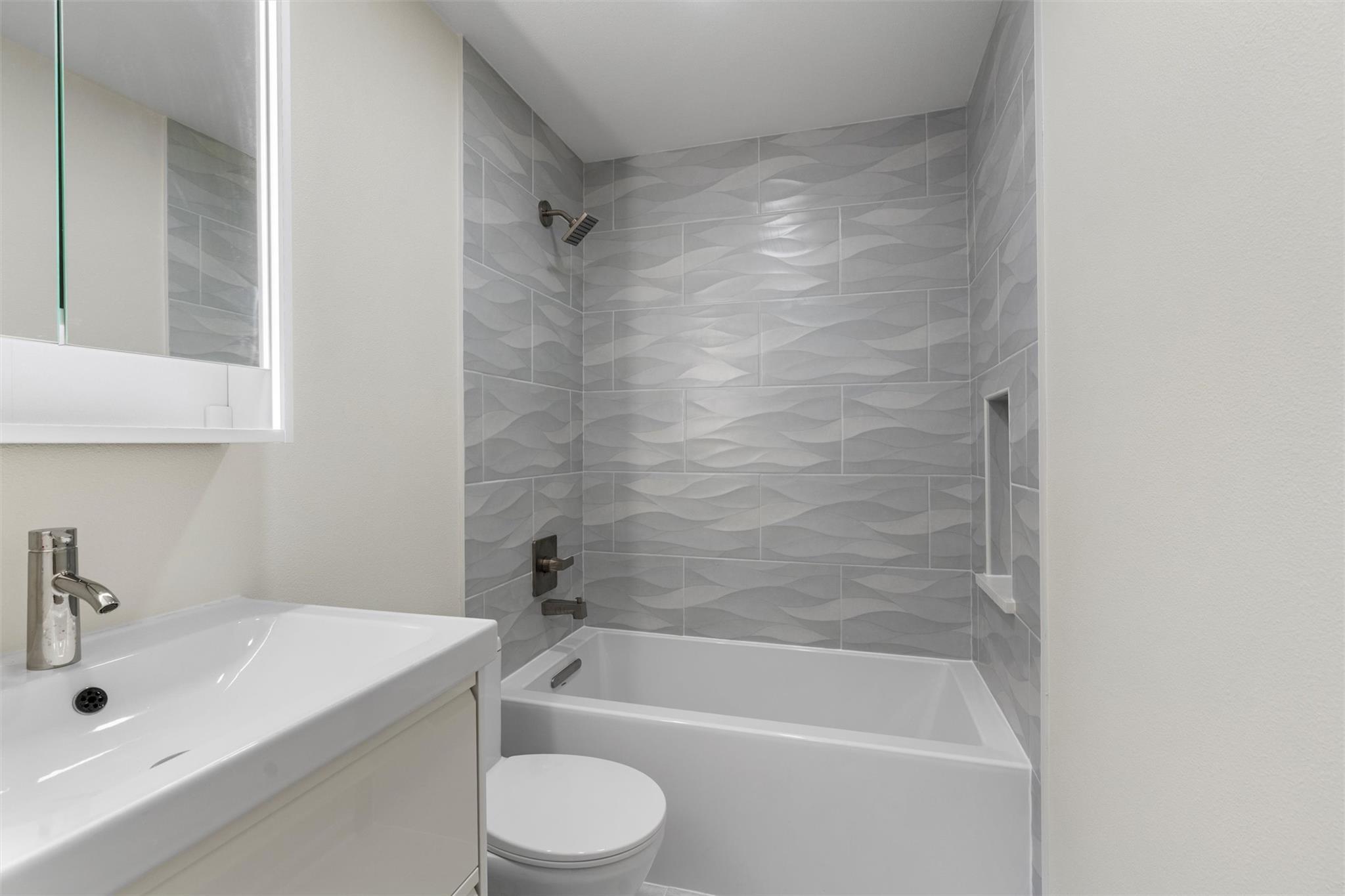 2215 Post Rd # 2051, Austin, TX 78704