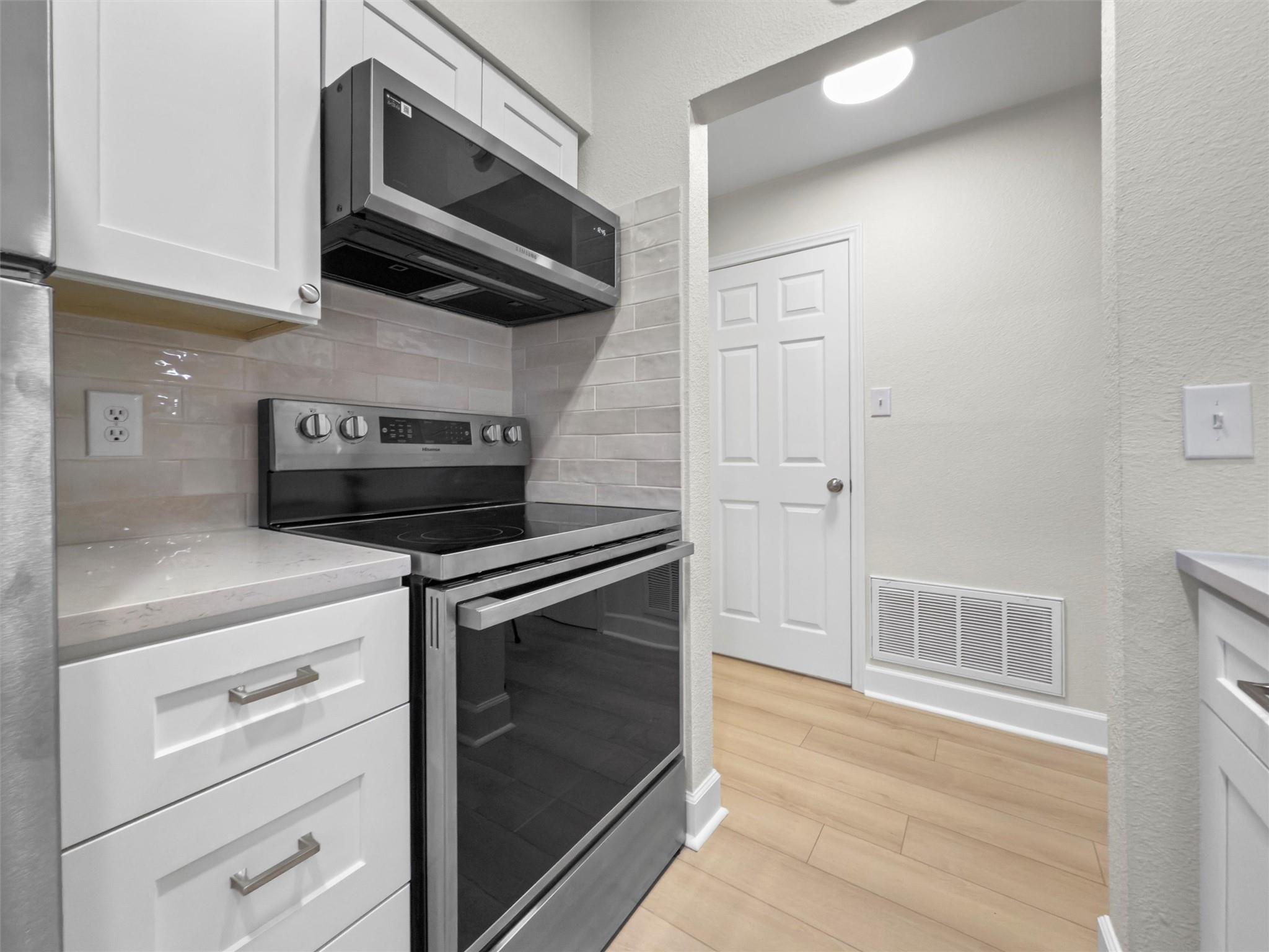 2215 Post Rd # 2051, Austin, TX 78704