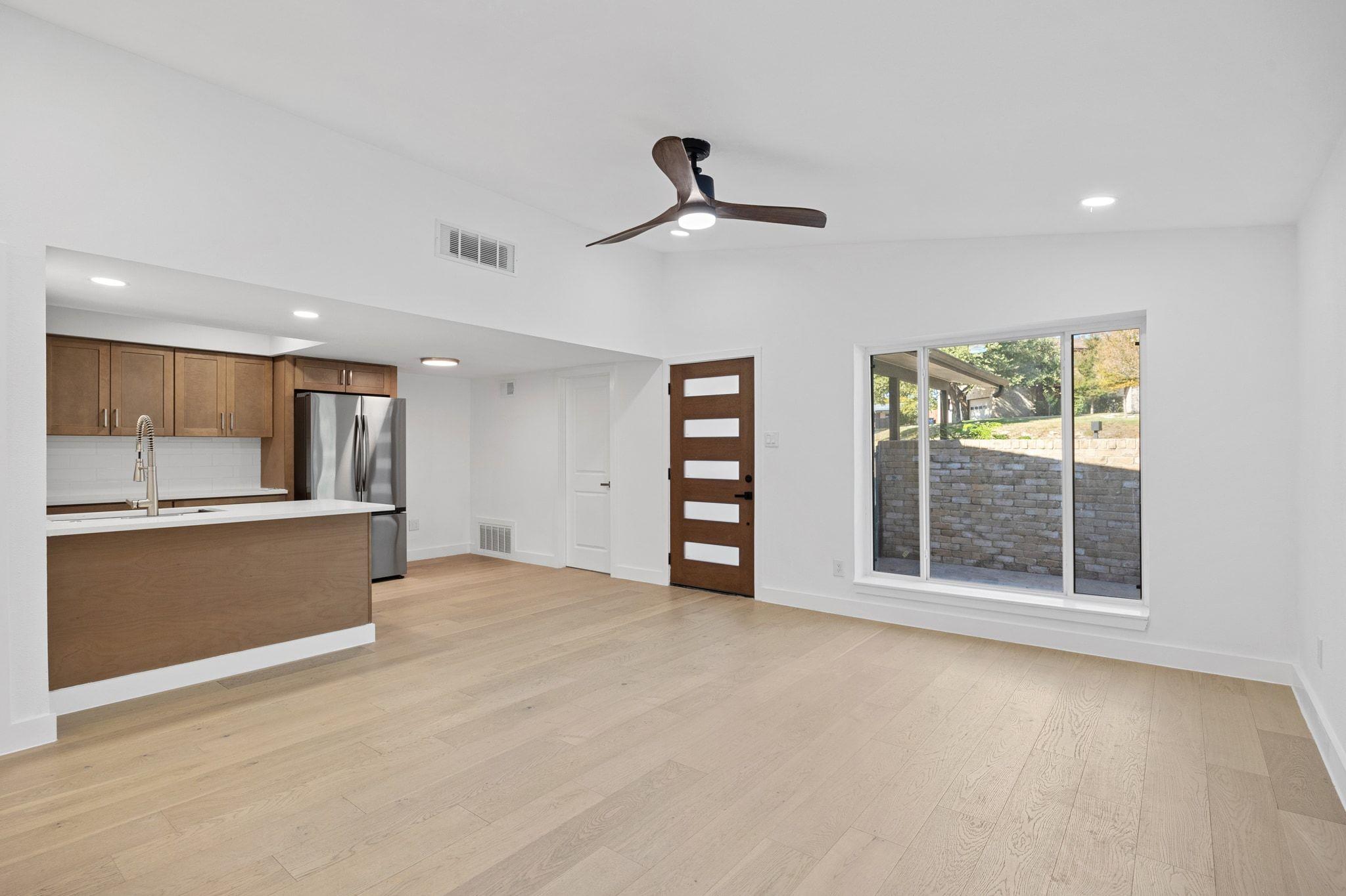 1905 Cedar Ridge Dr # A, Austin, TX 78741