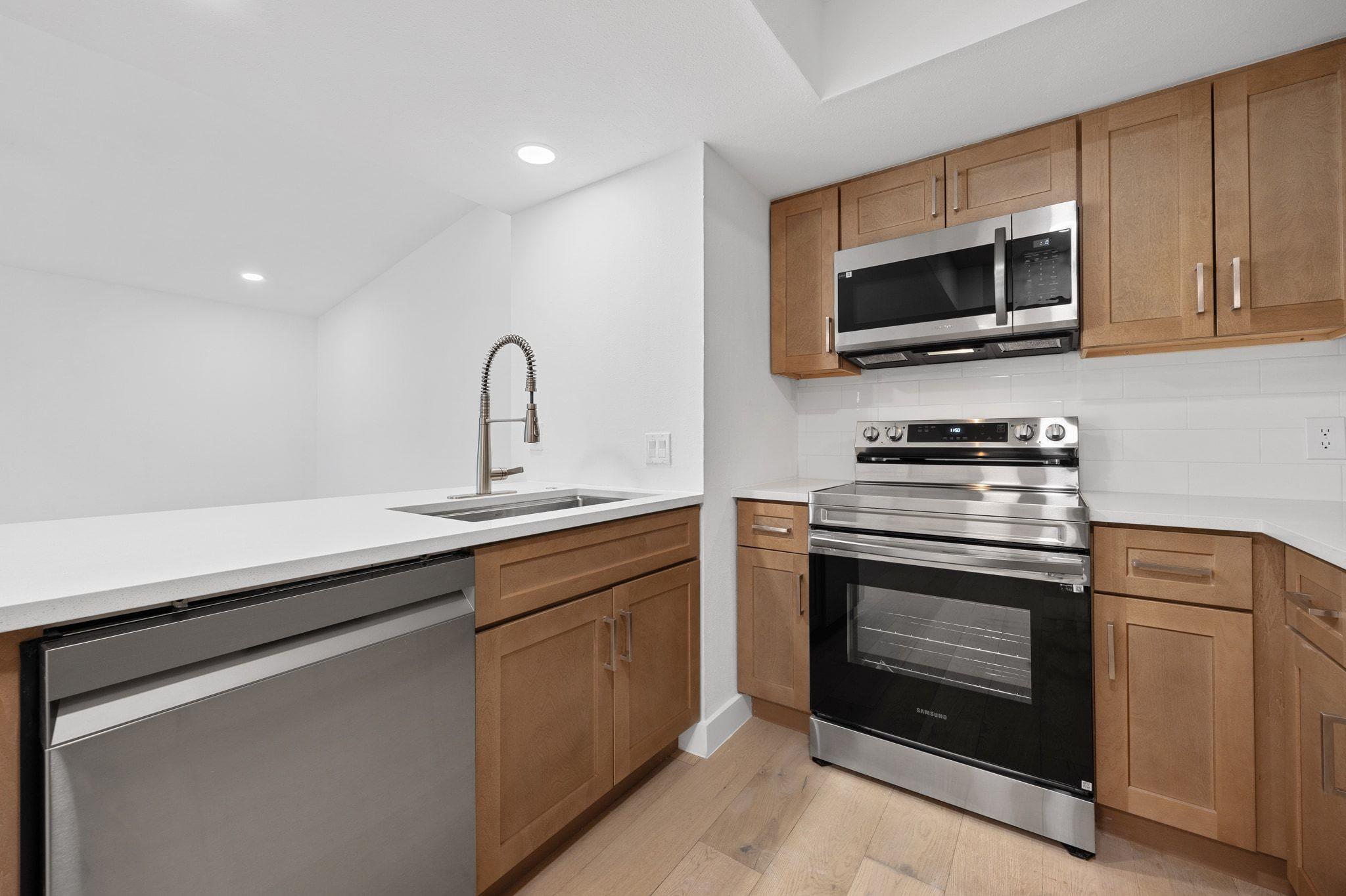 1905 Cedar Ridge Dr # A, Austin, TX 78741