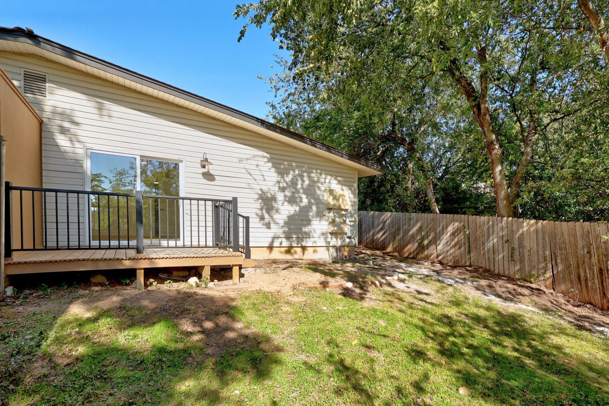 1905 Cedar Ridge Dr # A, Austin, TX 78741