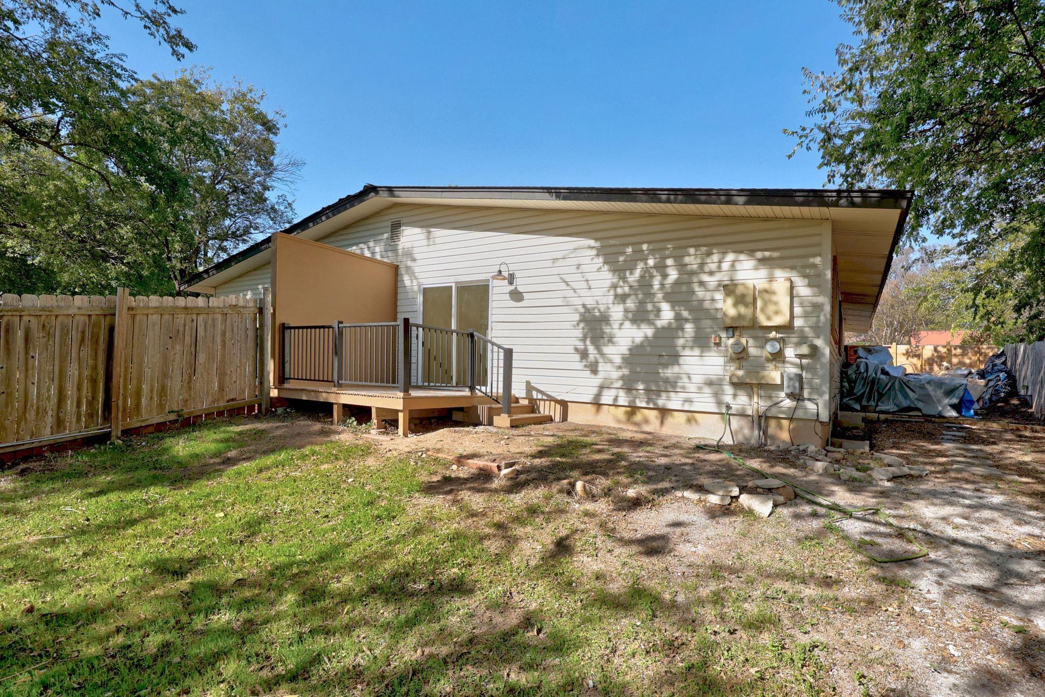 1905 Cedar Ridge Dr # A, Austin, TX 78741