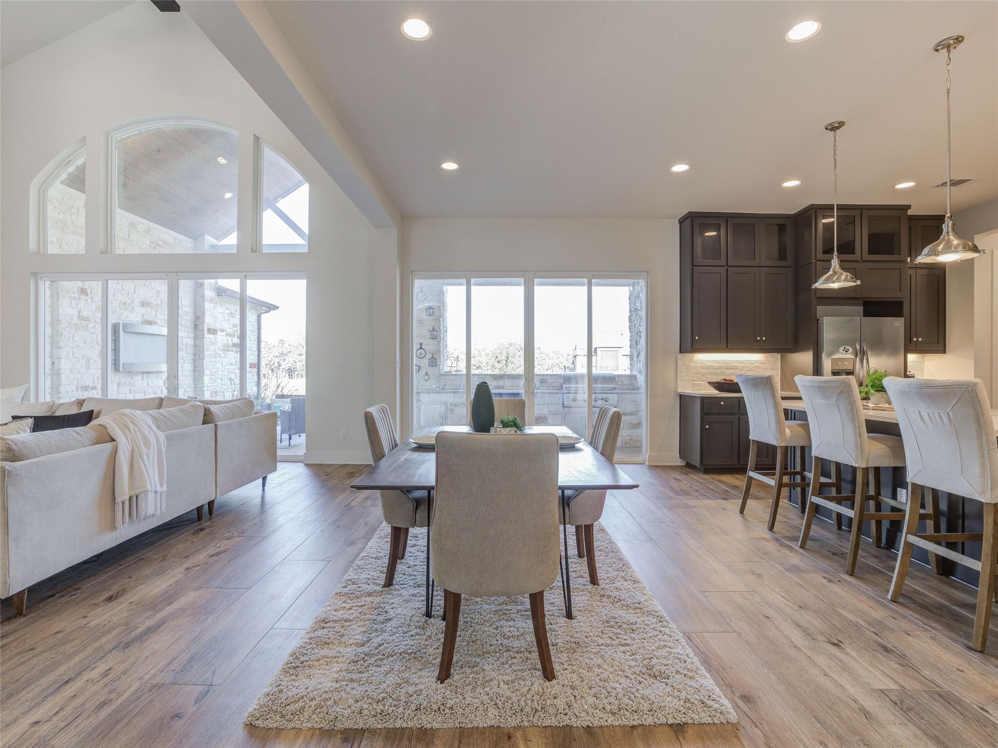 345 Two Creeks Ln, Austin, TX 78737